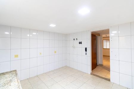 Casa para alugar com 90m², 2 quartos e 1 vagaCozinha