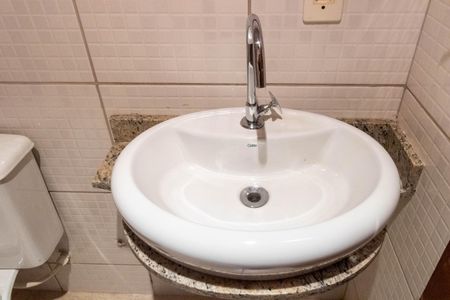 Casa para alugar com 90m², 2 quartos e 1 vagaLavabo