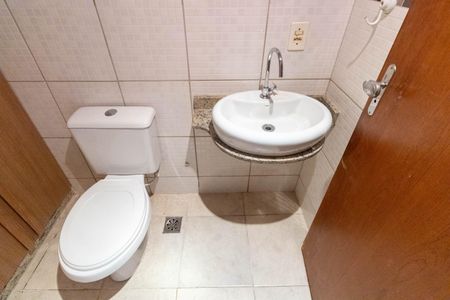 Casa para alugar com 90m², 2 quartos e 1 vagaLavabo