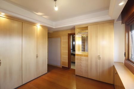 Apartamento à venda com 211m², 6 quartos e 3 vagasSuíte 1