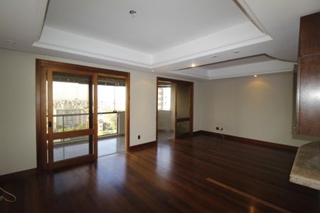 Apartamento à venda com 211m², 6 quartos e 3 vagasSala
