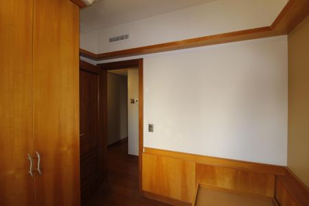 Apartamento à venda com 211m², 6 quartos e 3 vagasQuarto 4