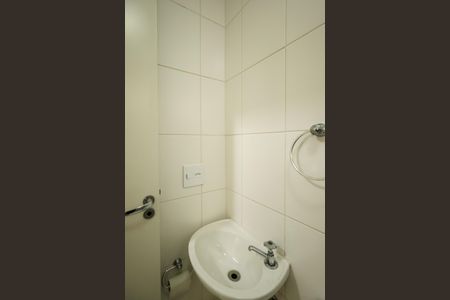 Apartamento para alugar com 104m², 3 quartos e 2 vagasBanheiro de Serviço