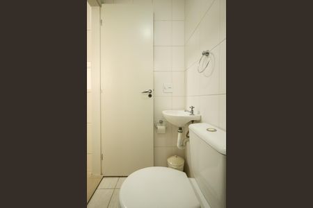 Apartamento para alugar com 104m², 3 quartos e 2 vagasBanheiro de Serviço