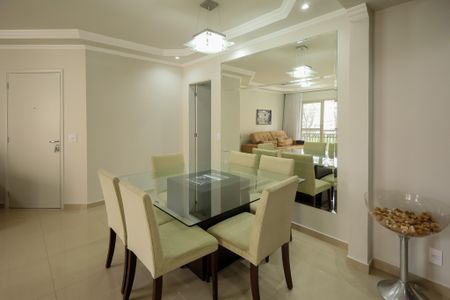 Apartamento para alugar com 104m², 3 quartos e 2 vagasSala