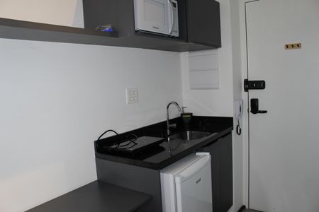 Cozinha de kitnet/studio para alugar com 1 quarto, 15m² em Campos Elíseos, São Paulo