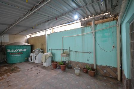 Casa para alugar com 66m², 2 quartos e 1 vagaÁrea de Serviço