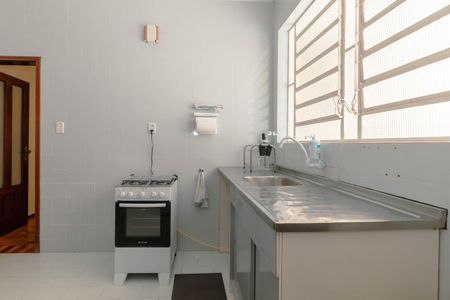 Casa para alugar com 250m², 3 quartos e 2 vagasCozinha