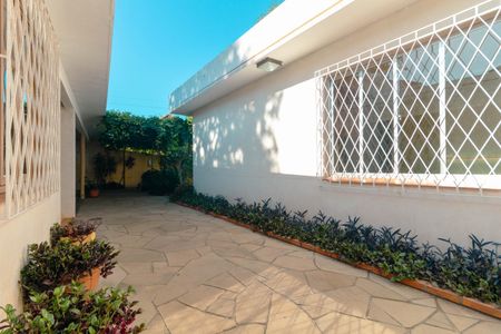 Casa para alugar com 250m², 3 quartos e 2 vagasÁrea Externa