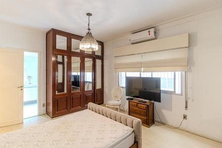 Apartamento para alugar com 265m², 3 quartos e 3 vagas Apartamento para alugar com 265m², 3 quartos e 3 vagasSuíte 1