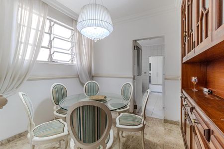 Apartamento para alugar com 265m², 3 quartos e 3 vagas Apartamento para alugar com 265m², 3 quartos e 3 vagasCopa