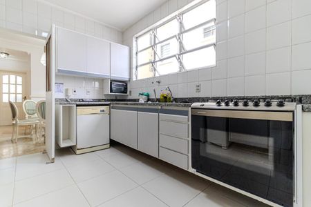 Apartamento para alugar com 265m², 3 quartos e 3 vagas Apartamento para alugar com 265m², 3 quartos e 3 vagasCozinha