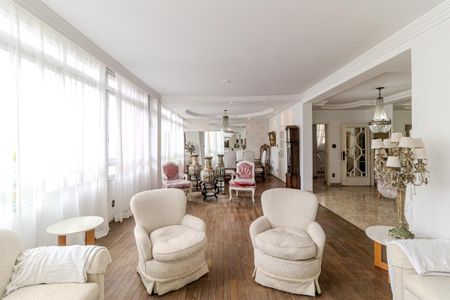 Apartamento para alugar com 265m², 3 quartos e 3 vagas Apartamento para alugar com 265m², 3 quartos e 3 vagasSala