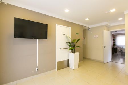 Apartamento para alugar com 41m², 2 quartos e sem vaga Apartamento para alugar com 41m², 2 quartos e sem vagaÁrea comum - Salão de Festas