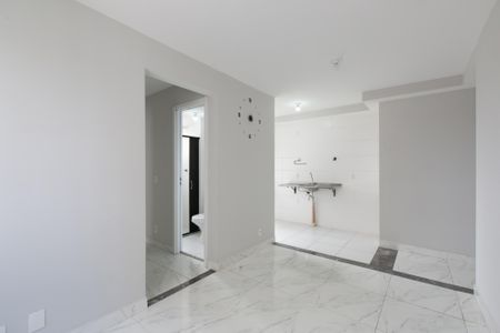 Sala de apartamento para alugar com 2 quartos, 41m² em Jardim Helian, São Paulo