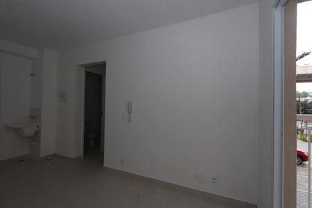 Sala de apartamento para alugar com 2 quartos, 42m² em Vila Graciosa, São Paulo