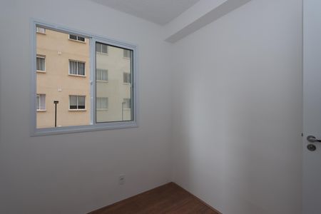 Quarto 2 de apartamento para alugar com 2 quartos, 42m² em Vila Graciosa, São Paulo