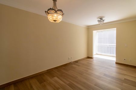 Apartamento à venda com 77m², 2 quartos e 2 vagasSala