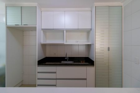 Apartamento à venda com 77m², 2 quartos e 2 vagasCozinha