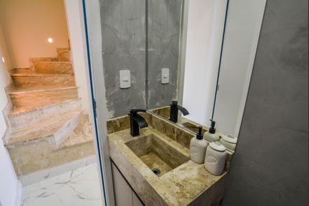 Lavabo de casa à venda com 3 quartos, 220m² em Vila Camilópolis, Santo André