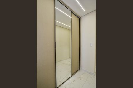 Casa à venda com 220m², 3 quartos e 6 vagasQuarto 2