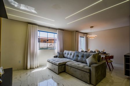 Sala de casa à venda com 3 quartos, 220m² em Vila Camilópolis, Santo André