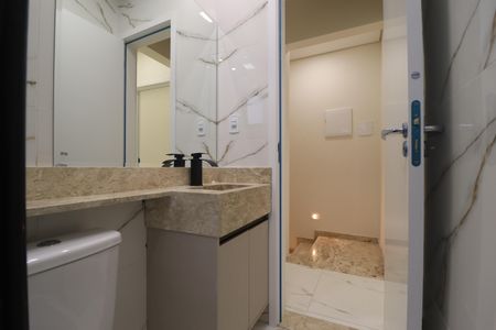 Casa à venda com 150m², 3 quartos e 4 vagasBanheiro 2