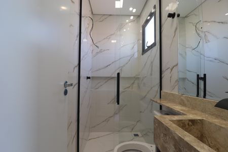 Casa à venda com 150m², 3 quartos e 4 vagasBanheiro quarto 1 suíte