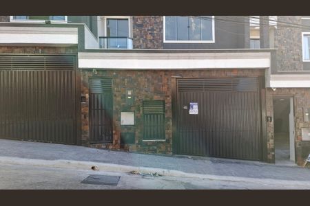 Casa à venda com 150m², 3 quartos e 4 vagasFachada