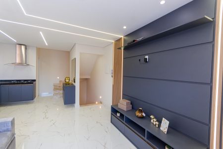 Casa à venda com 150m², 3 quartos e 4 vagasSala