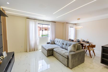 Sala de casa à venda com 3 quartos, 150m² em Vila Camilópolis, Santo André