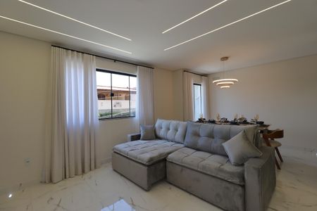 Casa à venda com 150m², 3 quartos e 4 vagasSala de Estar