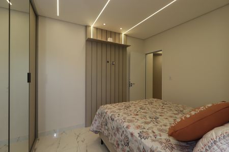 Casa à venda com 150m², 3 quartos e 4 vagasSuíte