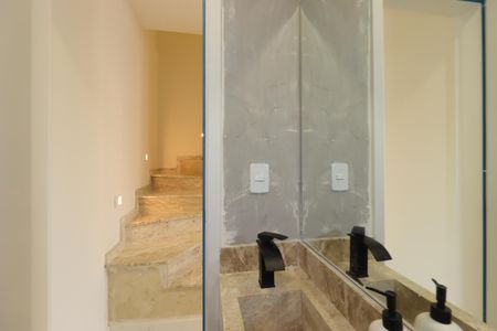 Casa à venda com 150m², 3 quartos e 4 vagasLavabo