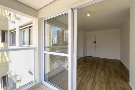 Apartamento à venda com 39m², 1 quarto e 1 vaga Apartamento à venda com 39m², 1 quarto e 1 vagaVaranda