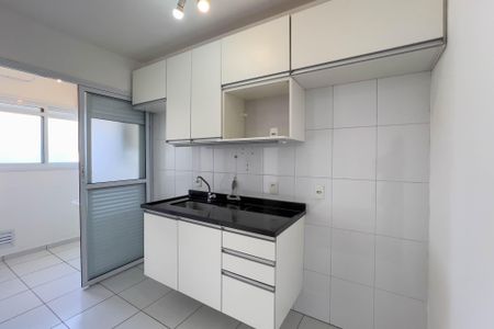 Apartamento à venda com 39m², 1 quarto e 1 vaga Apartamento à venda com 39m², 1 quarto e 1 vagaCozinha e área de serviço
