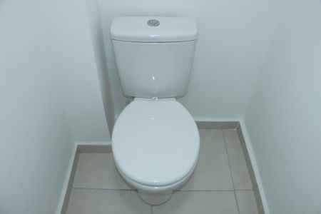 Lavabo de casa de condomínio para alugar com 2 quartos, 60m² em Centreville, Cotia