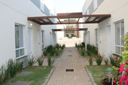 Casa de condomínio para alugar com 60m², 2 quartos e 1 vagaÁrea comum