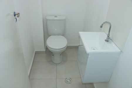 Casa de condomínio para alugar com 60m², 2 quartos e 1 vagaLavabo