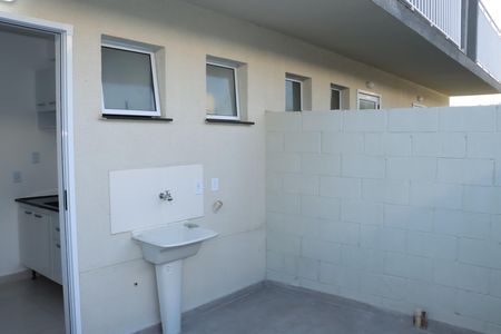 Casa de condomínio para alugar com 60m², 2 quartos e 1 vagaÁrea de Serviço