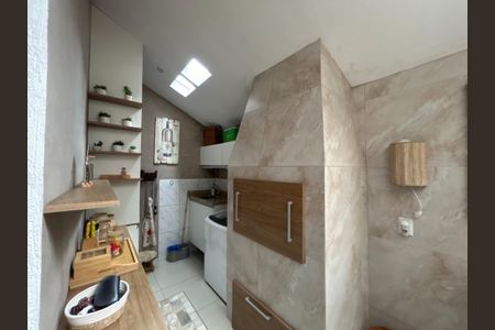 Casa à venda com 150m², 4 quartos e 2 vagasÁrea de Serviço