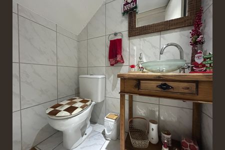 Casa à venda com 150m², 4 quartos e 2 vagasLavabo