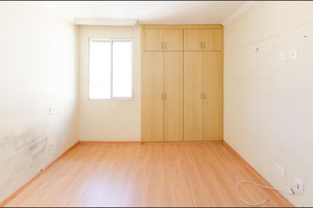 Apartamento à venda com 83m², 3 quartos e 2 vagasSuíte