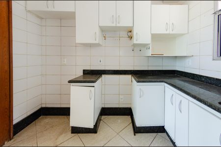 Apartamento à venda com 83m², 3 quartos e 2 vagasCozinha