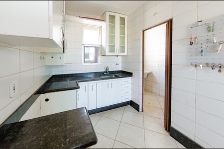 Apartamento à venda com 83m², 3 quartos e 2 vagasCozinha