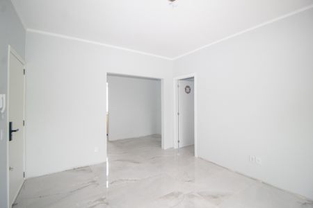 Sala de apartamento à venda com 3 quartos, 81m² em Camaquã, Porto Alegre