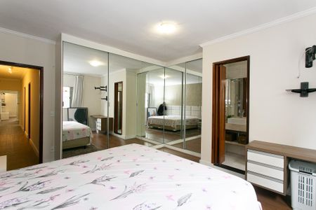 Casa à venda com 165m², 4 quartos e 2 vagasCasa 1 - Suíte