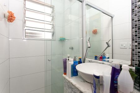 Casa à venda com 165m², 4 quartos e 2 vagasCasa 2 - Banheiro da Suíte