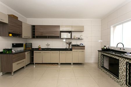 Casa à venda com 165m², 4 quartos e 2 vagasCasa 2 - Cozinha