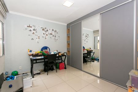 Casa à venda com 165m², 4 quartos e 2 vagasCasa 2 - Quarto